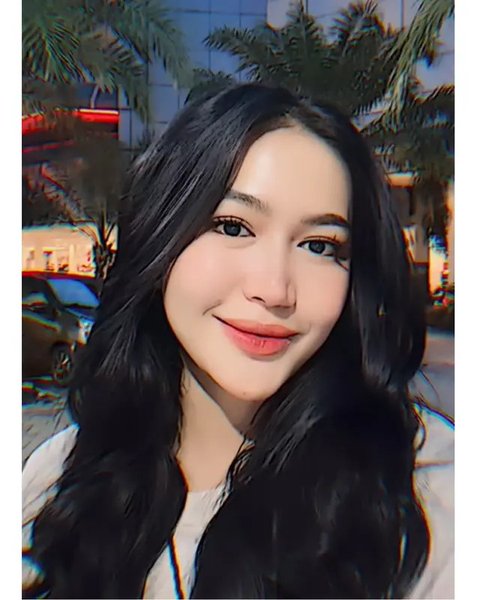 Eriska Nakesya umumkan pisah dari Young Lex. (sumber: Instagram/eriskanakesya)