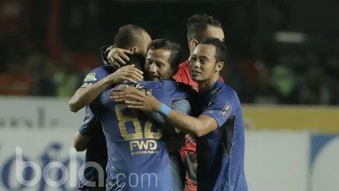 Persib Bandung resmi menunjuk Djadjang Nurdjaman sebagai direktur teknik. (Bola.com/Erwin Snaz)