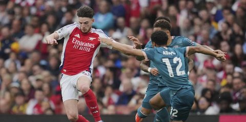 Arsenal dan PSG Kompak Kalah Jelang Duel Liga Champions