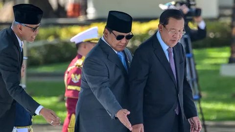 Pertemuan tersebut menjadi momen penting dalam membangun hubungan kedua negara serta memperkuat kerja sama di berbagai bidang strategis. (BAY ISMOYO/AFP)