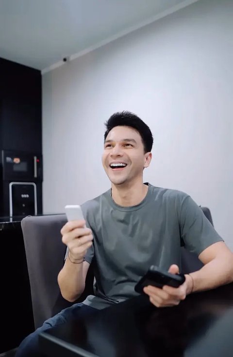 Jonathan Frizzy yang terjerat kasus Vape obat keras (Sumber: IG/ijonkfrizzy)
