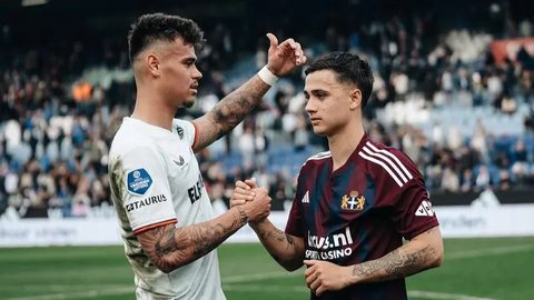 Bek Timnas Indonesia, Mees Hilgers membawa FC Twente meraih kemenangan 2-0 di kandang Sparta Rotterdam dalam lanjutan Eredivisie 2024/2025, Minggu (4/5/2025). (Instagram/meeshilgers).