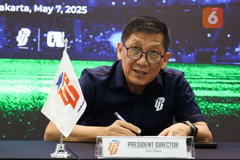 Ferry Paulus, Direktur Utama PT Liga Indonesia Baru (LIB). (Bola.com/Abdul Aziz)