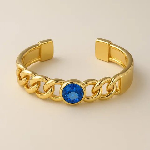 Model Gelang Emas Rantai dengan Batu Permata