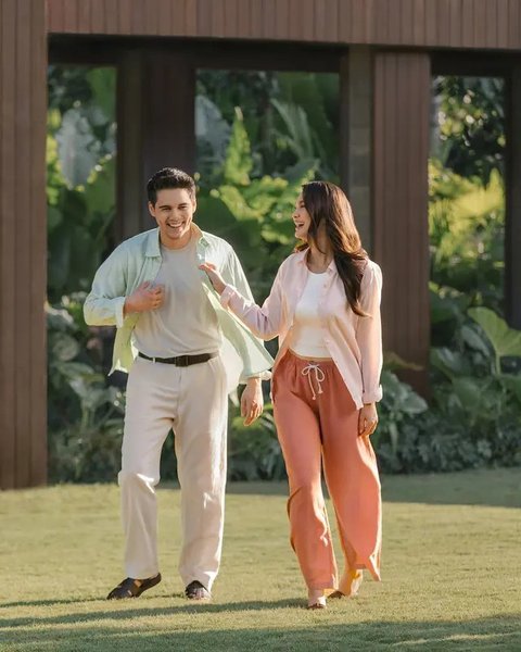 Tampil casual effortless, begini paduan outfit Luna Maya dan Maxime Bouttier. (Foto: Instagram/ Luna Maya)