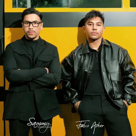 Fabio Asher saat resmi merilis single duet terbarunya berjudul "BISAKAH?", sebuah kolaborasi dengan idolanya, Sammy Simorangkir. (Dok. IST)