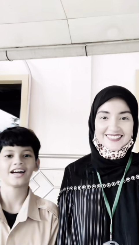 Tak Bisa Bertemu dengan Bebas, Tsania Marwa Kirim Doa Tulus untuk Anak-Anaknya yang Kini Tinggal Bersama Atalarik Syach