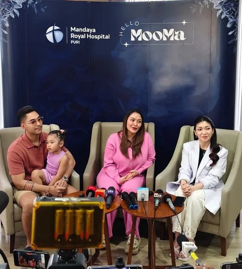 Siti Badriah melahirkan anak kedua, Kamis (15/5/2025), sekitar jam 07.32 WIB. Nyonya Krisjiana Baharudin bersalin dengan metode SC ERACS. Apa itu? (Foto: Dok. Instagram @sitibadriahh)