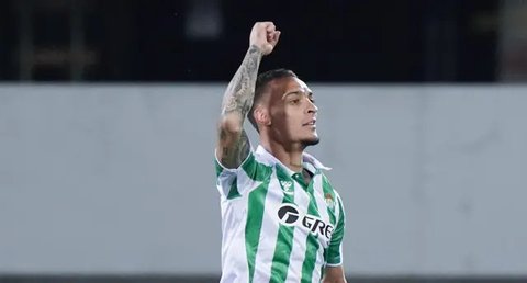 Sebagai catatan, di Liga Premier Inggris 2024/2025 sejak menggantikan Erik ten Hag menangani Manchester United, Ruben Amorim mencatatkan dua kemenangan, sekali hasil imbang, dan empat kekalah