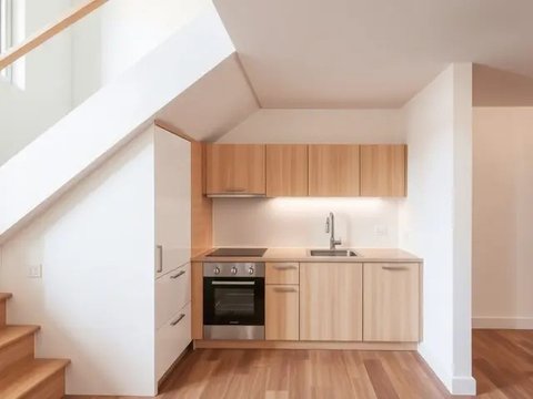 Contoh Model Kitchen Set Minimalis (Sumber: qwen.ai)