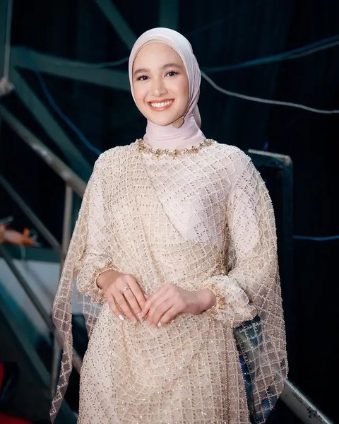 Berikut ini inspirasi bridesmaid hijab yang modern dan nyaman daripada selebritis Indonesia. (Instagram/marginw).
