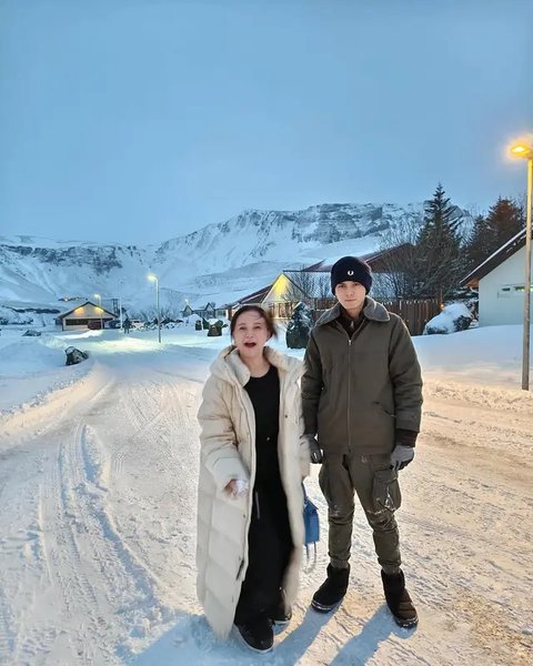 Rizky Langit Ramadhan, putra dari penyanyi Rossa dan drummer band Padi, Yoyo (Foto: Instagram @skylerzdeth)