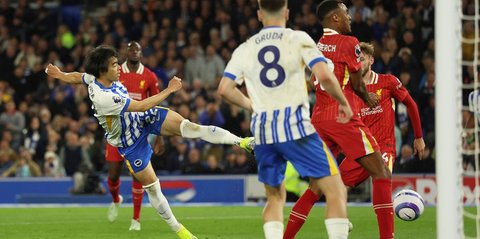 Catatan Menarik Brighton vs Liverpool: Sang Juara yang Langsung Tersandung