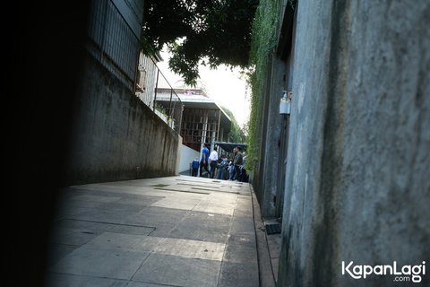 10 Potret Artis hingga Tokoh Publik Hadir di Rumah Duka Ibrahim Sjarief Assegaf Suami Najwa Shihab: Ada JK, Anies Baswedan sampai Ahok