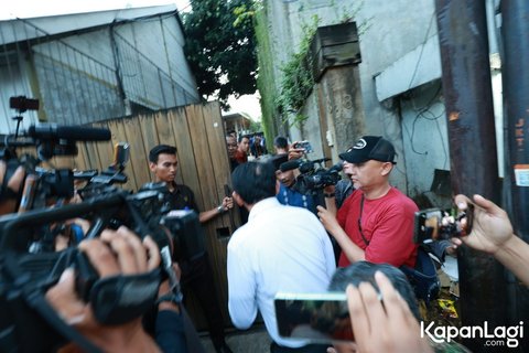 10 Potret Artis hingga Tokoh Publik Hadir di Rumah Duka Ibrahim Sjarief Assegaf Suami Najwa Shihab: Ada JK, Anies Baswedan sampai Ahok