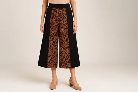 7 Model Kulot Batik Kekinian, Jadi Inspirasi Fashion Masa Kini (sumber: AI)