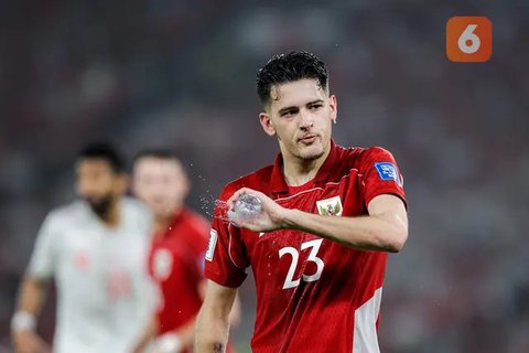 Timnas Indonesia - Rizky Ridho dan Jay Idzes (Bola.com/Adreanus Titus)