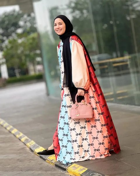 Teuku Wisnu dan Shireen Sungkar (kiri). Ivan Gunawan (kanan). (sumber: Instagram/teukuwisnu/ivan_gunawan)