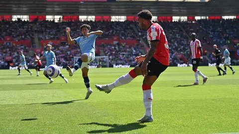 Selebrasi Declan Rice dalam laga Premier League antara Arsenal vs Newcastle, Minggu (18/5/2025). (AP Photo/Kirsty Wigglesworth)
