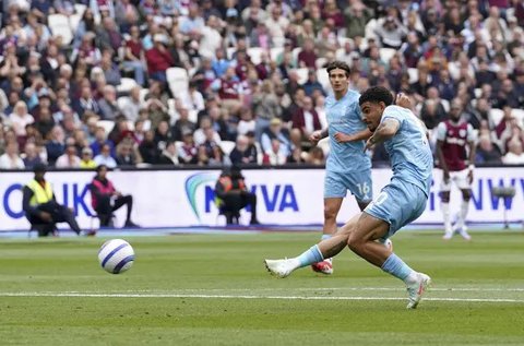 Chelsea hanya mampu bermain imbang 1-1 kontra Nottingham Forest pada laga pekan ketujuh Premier League musim ini di Stamford Bridge, Minggu (6/10/2024) malam WIB. (Bradley Collye