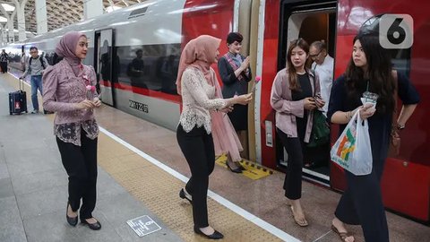 Liburan Panjang Akhir Mei 2025, Ini Harga Tiket Kereta Cepat Whoosh