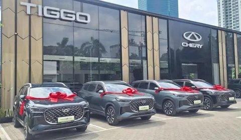 Chery Mulai Serah Terima 100 Unit Tiggo 8 CSH ke Konsumen (Arief A/Lipuntan6.com)