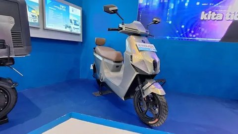 Arena test ride motor listrik di PEVS 2025. (ist)