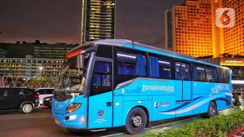 FOTO: Dorong Penggunaan Transportasi Publik, Rute Layanan Transjabodetabek Diperluas