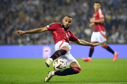 Pemain Manchester United, Harry Maguire melakukan selebrasi setelah mencetak gol ke gawang FC Copenhagen pada laga Grup A Liga Champions 2023/2024 di Old Trafford, Manchester, Inggris, Rabu (