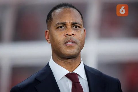 Pemain Timnas Indonesia, Ragnar Oratmangoen saat menghadapi Irak pada laga Grup F putaran kedua Kualifikasi Piala Dunia 2026 zona Asia di Stadion Utama Gelora Bung Karno (SUGBK), Senayan,