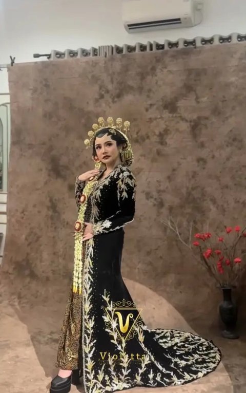 Potret Mawar Afi Pakai Gaun Jawa-Sunda di Prewedding (Sumber: IG/@mysamawar)
