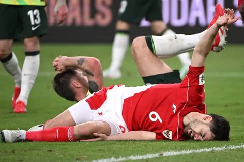 Striker Timnas Indonesia, Rafael Struick (paling depan) menjalani sesi pemusatan latihan bersama Tim Garuda di Bali United Training Center, Senin (26/5/2025). (Dok. Timnas Indonesia).