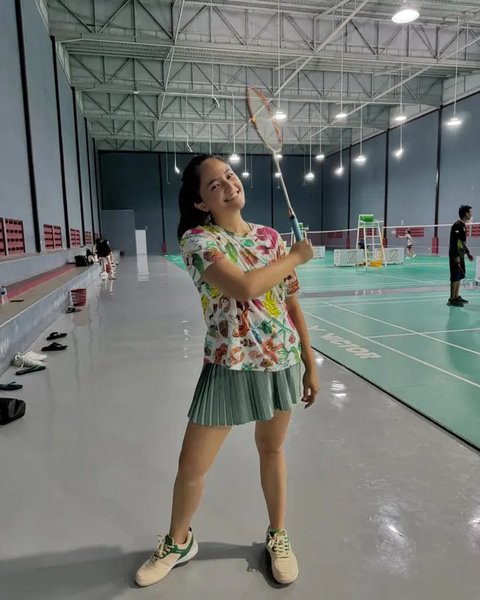 8 Outfit Olahraga ala Marshanda, Tampil Simpel Namun Stylish (sumber: Instagram/marshanda99)