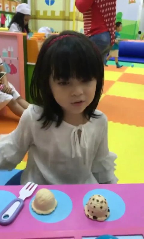 Potret Masa Kecil Sienna yang Selalu Dirayakan Marshanda (Foto: Instagram @marshanda99)
