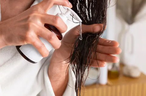 illustrasi wanita karir copyright/freepik