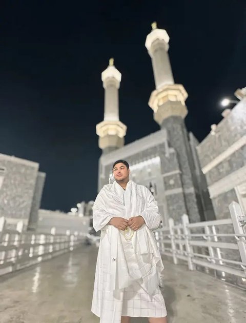 Potret Ivan Gunawan Ibadah Haji 2025 (Sumber: IG/ivan_gunawan)
