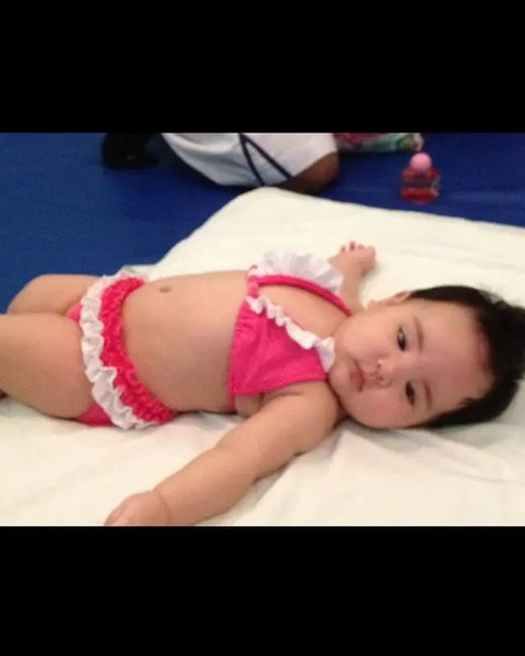 8 Potret Transformasi Mikhayla, Anak Nia Ramadhani yang Kini Beranjak Remaja (sumber: Instagram/ramadhaniabakrie)