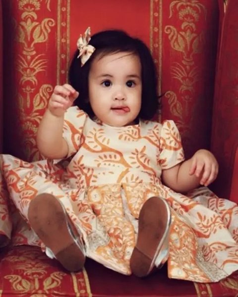 8 Potret Transformasi Mikhayla, Anak Nia Ramadhani yang Kini Beranjak Remaja (sumber: Instagram/ramadhaniabakrie)