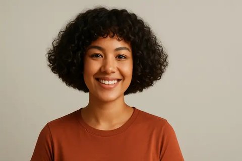 Potongan Rambut Pendek Keriting Mengembang