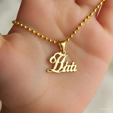 Model Gelang Emas Rantai yang Lagi Trend by Meta AI