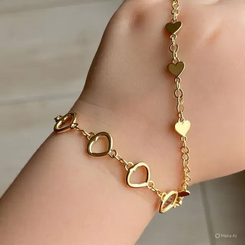 Model Gelang Emas Rantai yang Lagi Trend by Meta AI
