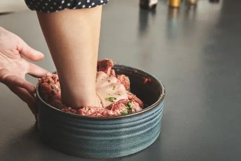 Ilustrasi daging sapi (dok.unsplash)