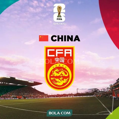 Pasukan The Dragons tiba pukul 22.30 WIB di Terminal 3 Bandara Soekarno-Hatta, tangerang, Senin (2/6/2025) dengan menggunakan China Eastern MU. (Bola.com/M Iqbal Ichsan)