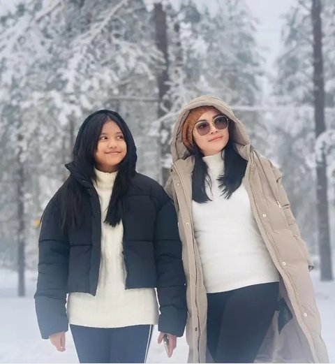 Potret Kelulusan Anak Charly Van Houtten/Instagram/@charly_setiaku