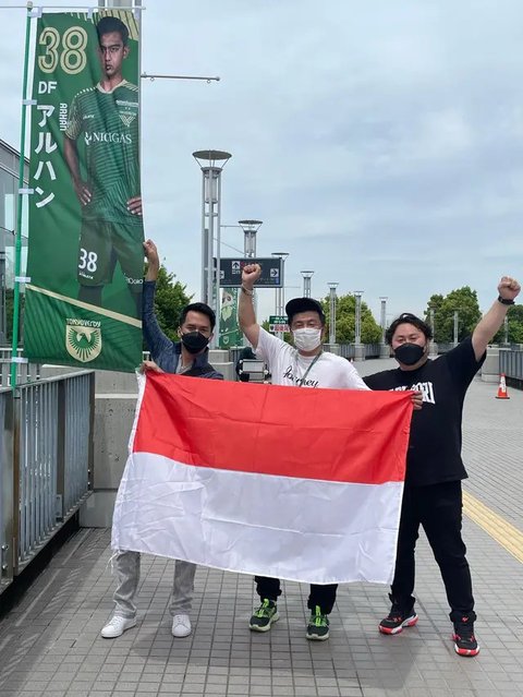 Timnas Indonesia merayakan gol yang dicetak Ole Romeny ke gawang China dalam laga Kualifikasi Piala Dunia 2026 zona Asia di Stadion Utama Gelora Bung Karno (SUGBK) Senayan, Jakarta, Kamis (5/