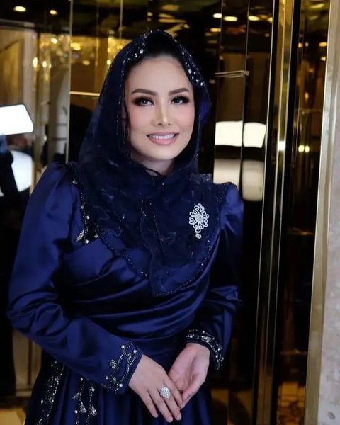 Model Gamis Payet Trendi Cici Faramida (instagram.com/cici_faramida)