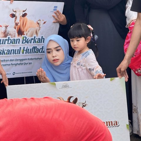 Otak Sapi Jadi Pilihan Ria Ricis Saat Idul Adha, Ini Alasannya