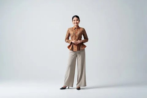 Inspirasi Fashion Ibu Pejabat by Reve