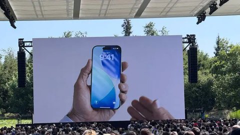 Apple resmi mengumumkan kehadiran iOS 26 untuk para pengguna iPhone dalam ajang WWDC 2025. (Liputan6.com/Yuslianson)