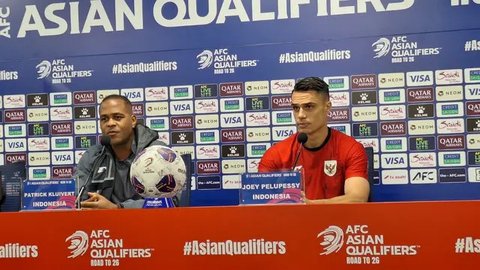 Timnas Indonesia merayakan gol yang dicetak Ole Romeny ke gawang China dalam laga Kualifikasi Piala Dunia 2026 zona Asia di Stadion Utama Gelora Bung Karno (SUGBK) Senayan, Jakarta, Kamis (5/